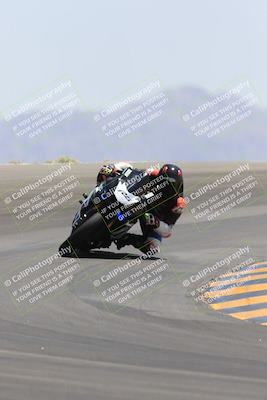 media/May-14-2023-SoCal Trackdays (Sun) [[024eb53b40]]/Turn 12 (1145am)/